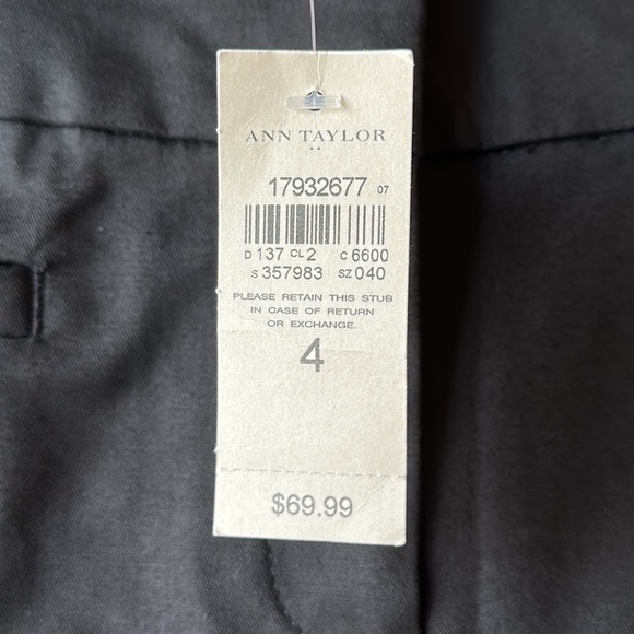 NWT Ann Taylor Factory Signature Cropped Leg Pant Size 4 - Picture 11 of 15